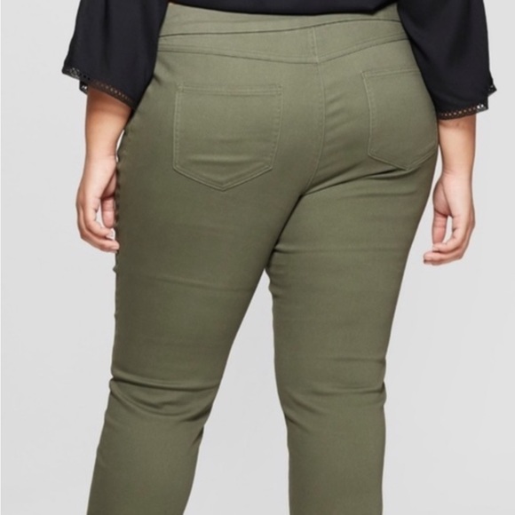 Ava & Viv NWT Olive Ankle Pull On Mid Rise Stretch New - Picture 2 of 4